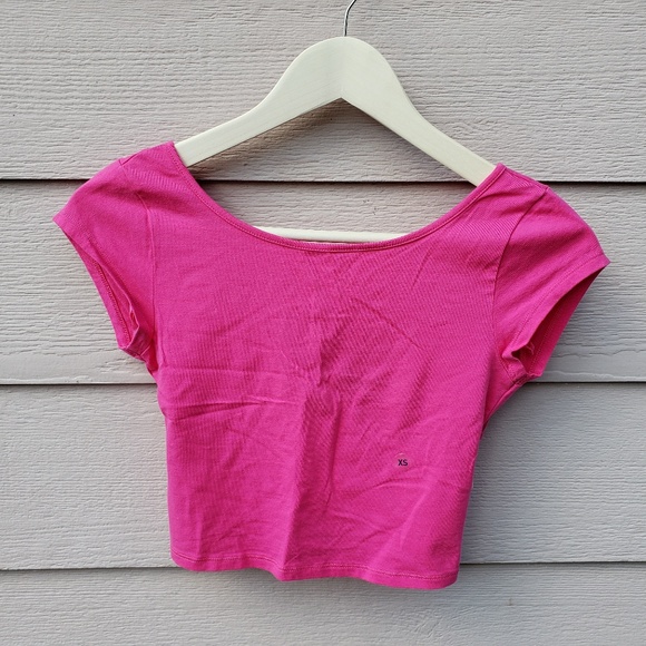 COPY - 🎉Host Pick🎉 American Eagle Cross Back Crop Top - Picture 2 of 8